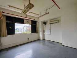 Yi Xiu Factory Building (D14), Factory #537061021